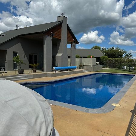 200 On Lake View Karapiro Экстерьер фото