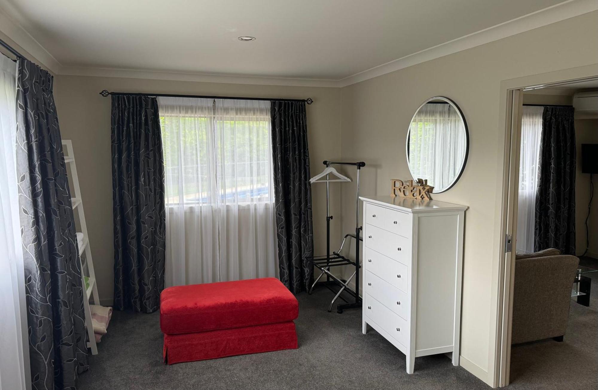 200 On Lake View Karapiro Экстерьер фото